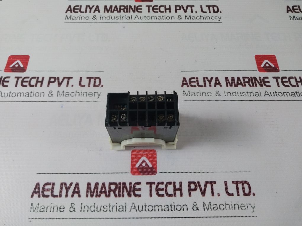 Omron H7Hp-a Time Counter 100-240 Vac