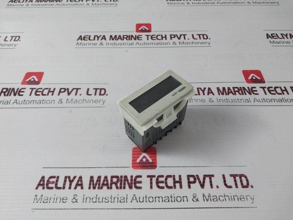 Omron H7Hp-a Time Counter 100-240 Vac