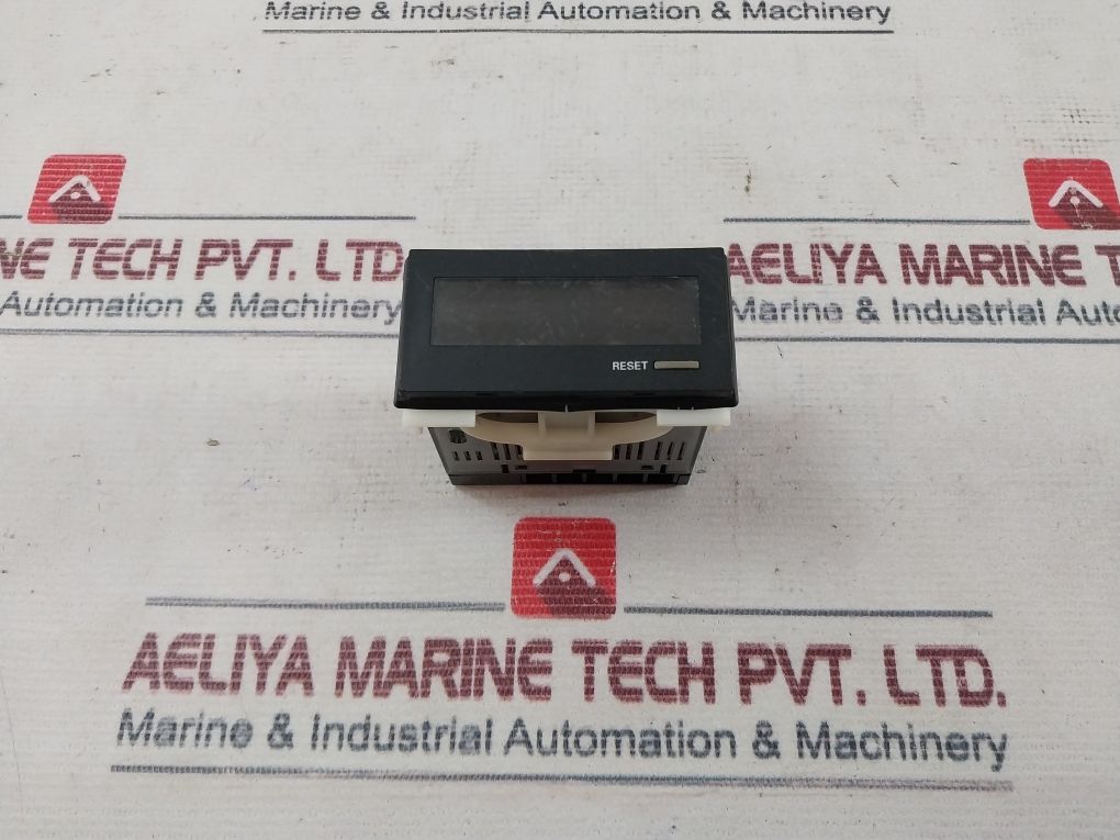 Omron H7Hp-c8Db Total Counter 12-24Vdc