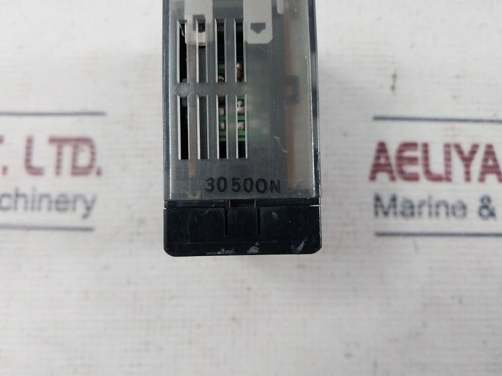 Omron H7Hp-c8Db Total Counter 12-24Vdc