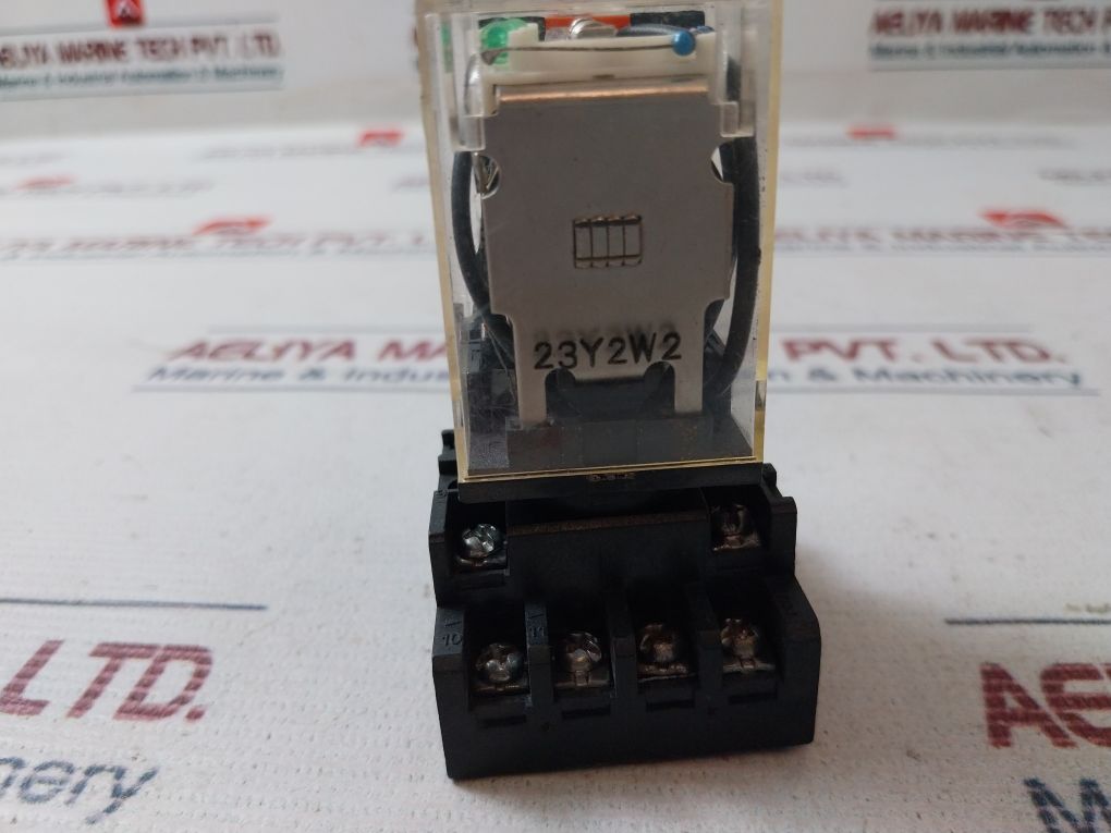 Omron Imk3Pn-5-s Relay With Socket 250Vac~7A