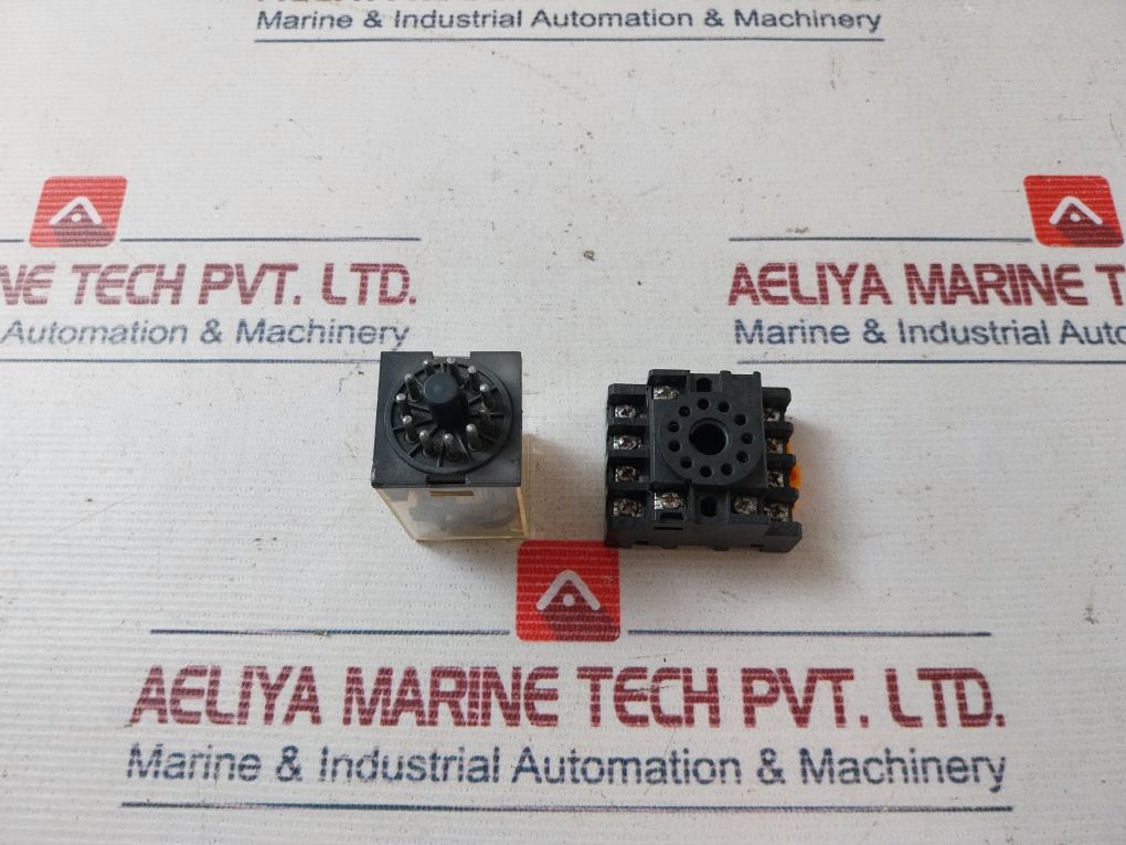Omron Imk3Pn-5-s Relay With Socket 250Vac~7A