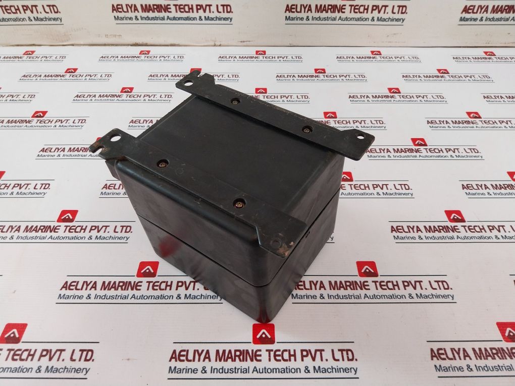 Omron K2Wr-r-s5U Reverse Power Relay 100/110/200/220Vac 5A 50/60Hz