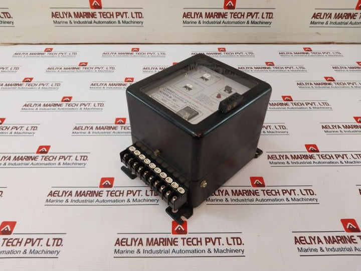 Omron K2Wr-r-s5U Reverses Power Relay 100/110/200/220 Vac