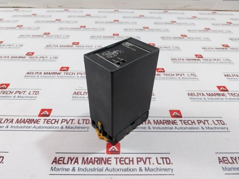 Omron K3Fk-yv-aa-b Transmitter With Base 4-20Ma Dc 100V Ac