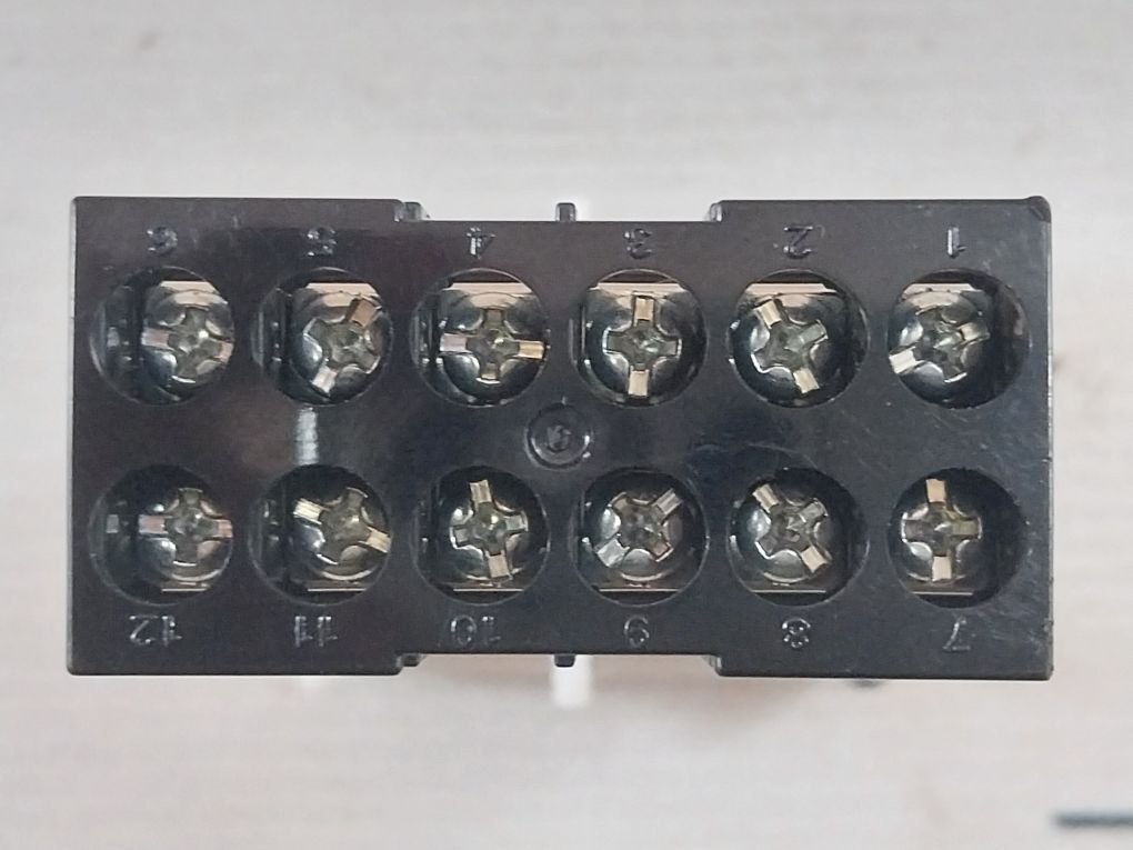 Omron K3Gn-pdc Dc24V Digital Panel Meter K3Gn