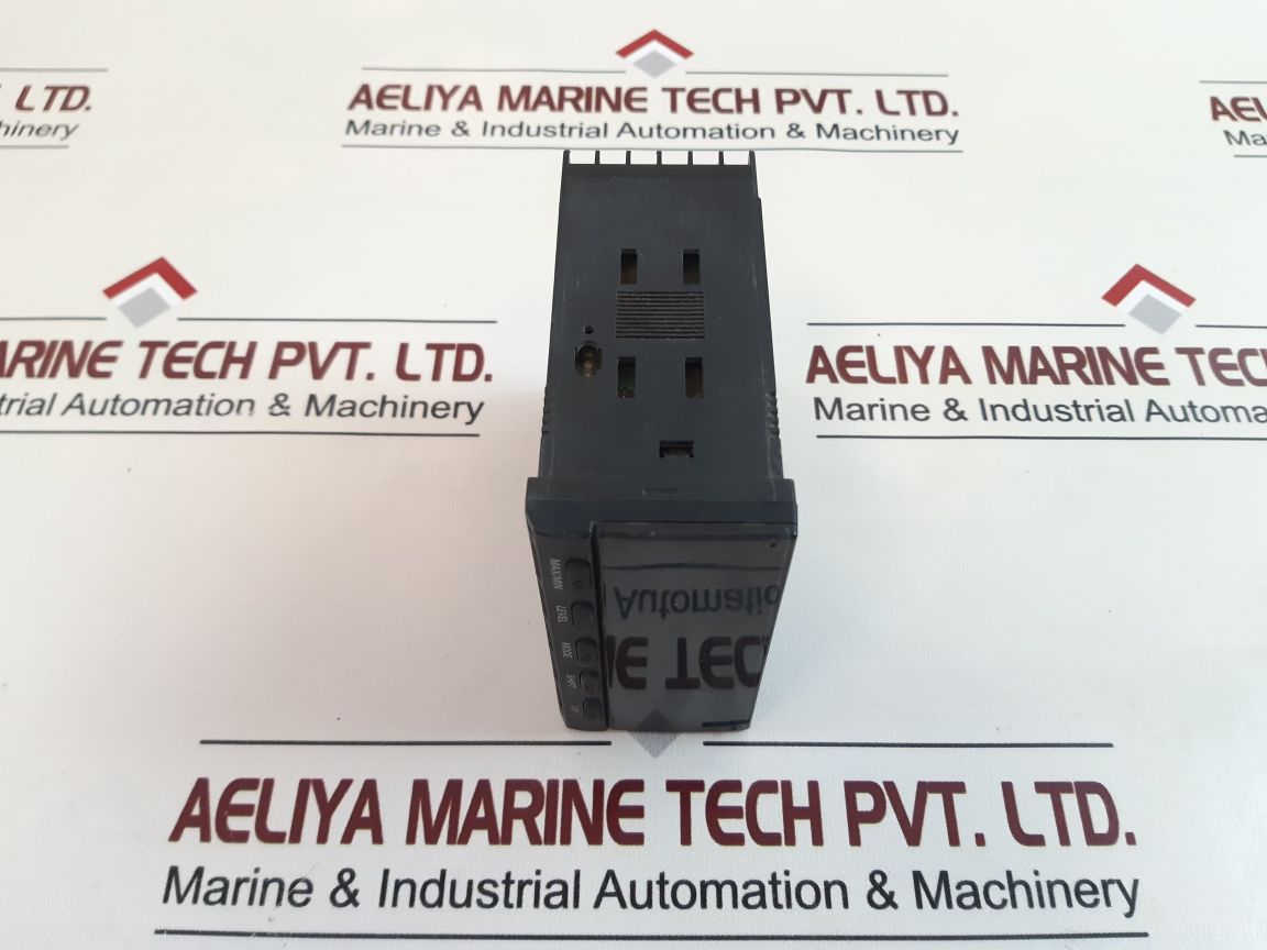 Omron K3Hb-vlc-l1B1-502 Panel Meter