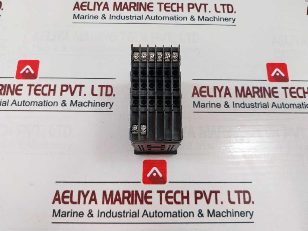 Omron K3Ma-j-a2 Digital Panel Meter Ac100-240V 