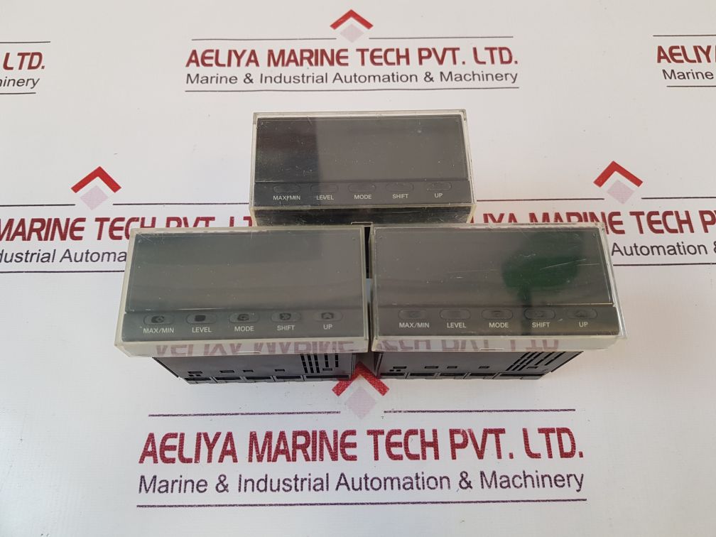 Omron K3Ma-j-a2 Digital Panel Meter 5060 Hz
