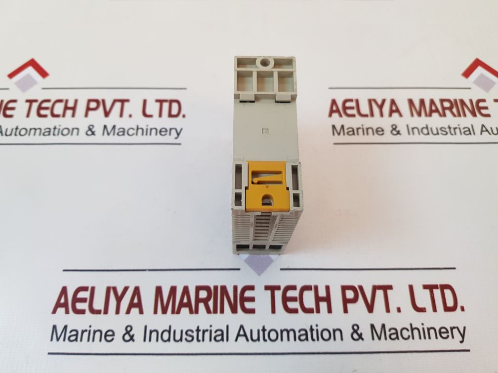 Omron K3Sc-10 Interface Converter