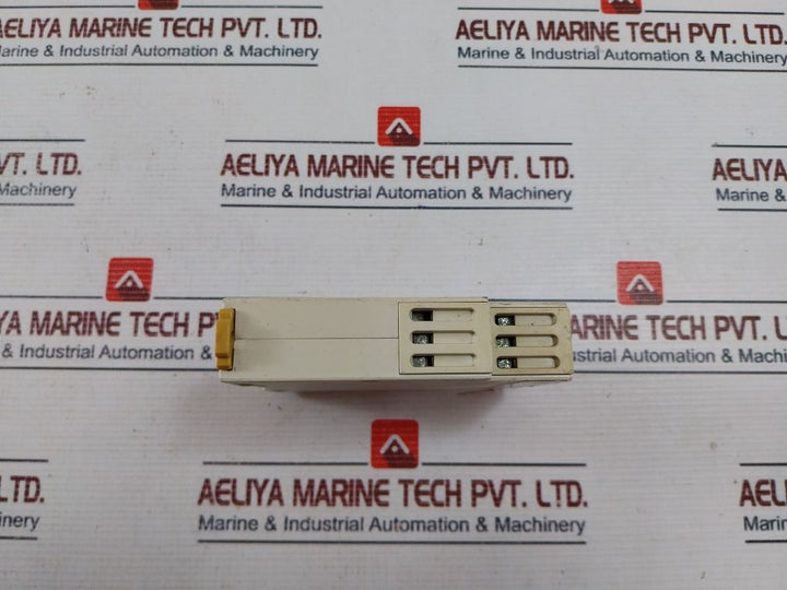 Omron K8Ab-as2-j 1-phase Current Relay 6A 250Vac/30Vdc