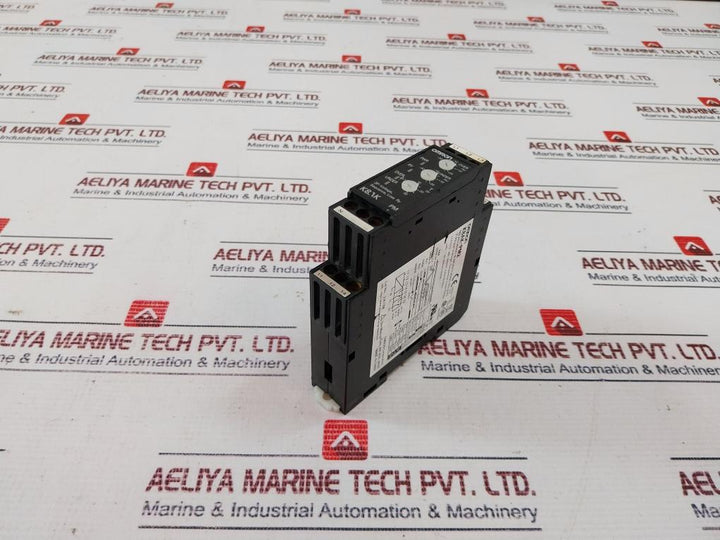 Omron K8Ak-pm2 Measuring & Monitoring Relays 380-480 Vac