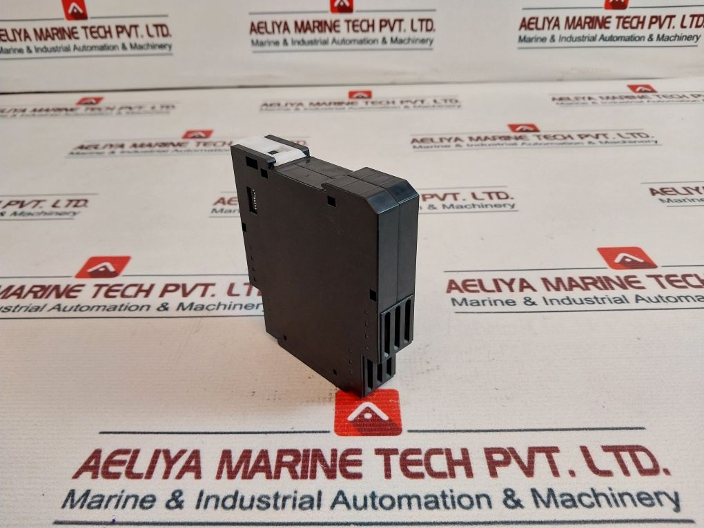 Omron K8Ak-th11S 24Vac/Dc Temperature Monitoring Relay