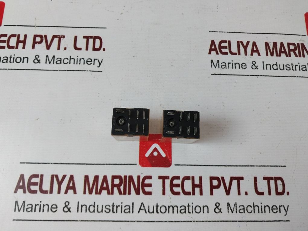 Lot Of 2X Omron Ly1 Relay