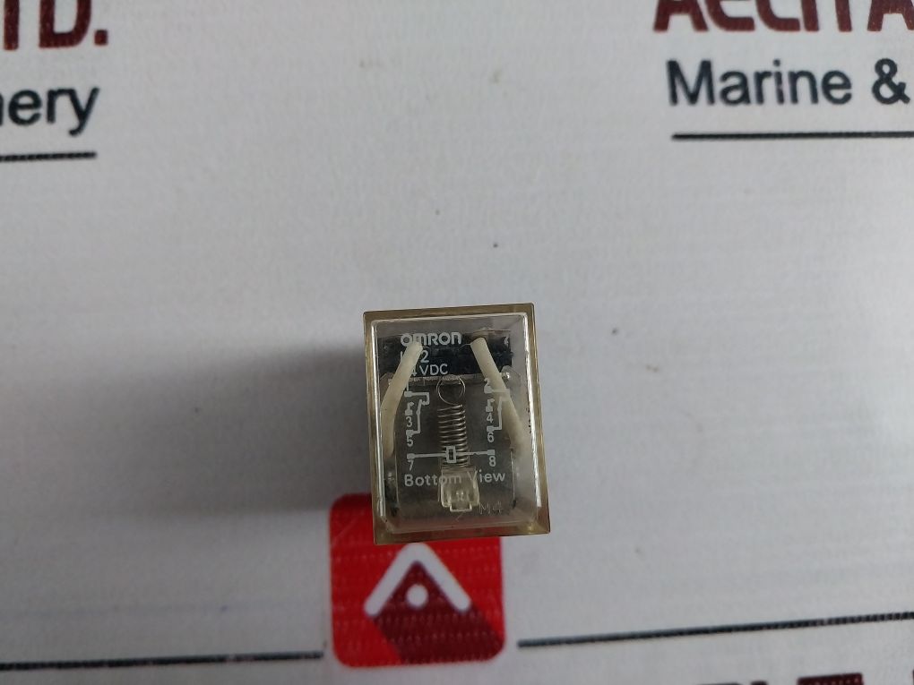 Omron Ly2 Relay 24 Vdc