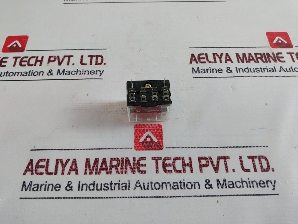 Omron Ly4 Plug-in Relay