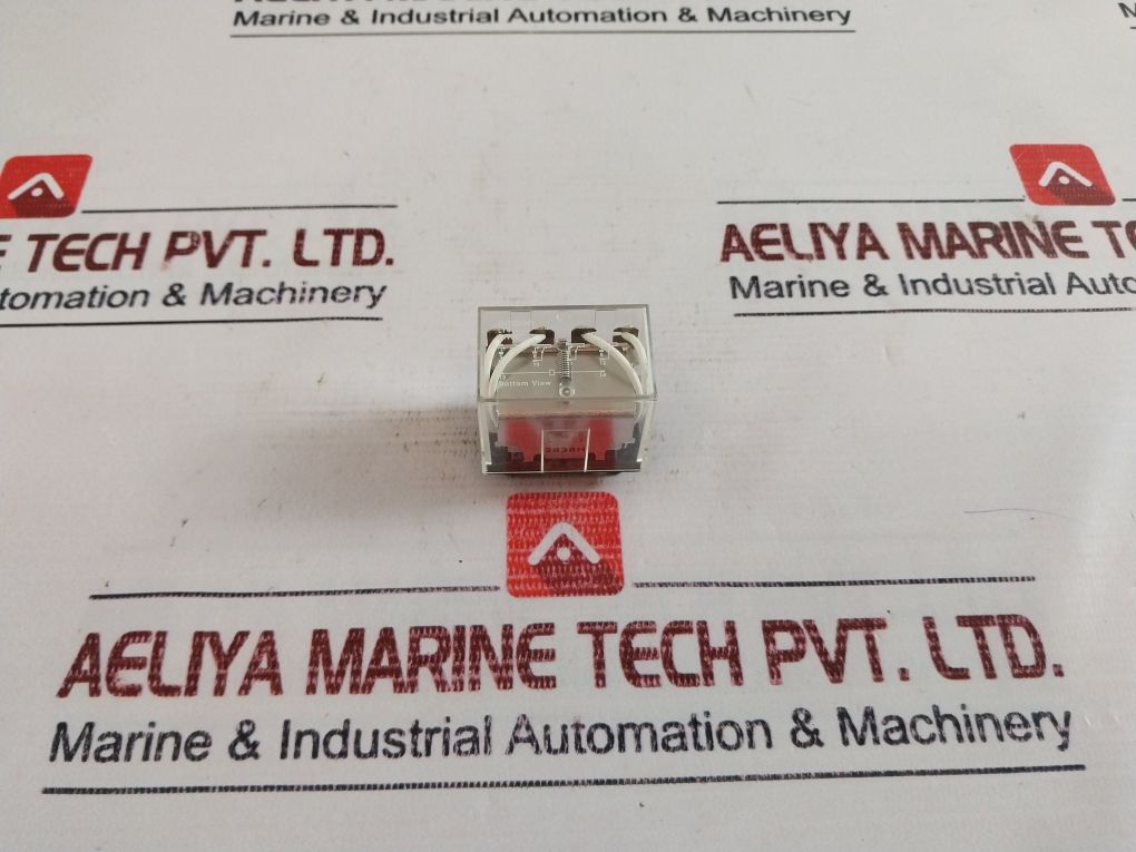 Omron Ly4 Relay 10A 28Vdc