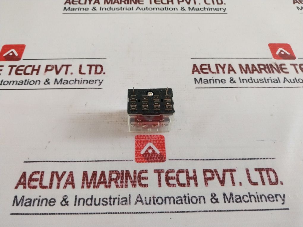 Omron Ly4 Relay 10A 28Vdc