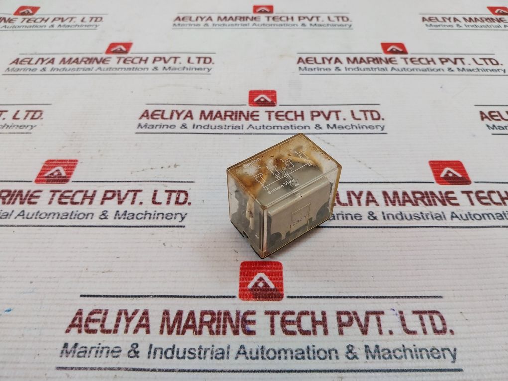 Omron Ly4 Relay 24 Vdc