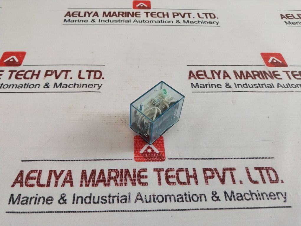 Omron Ly4Nj Relay 10A 250Vac