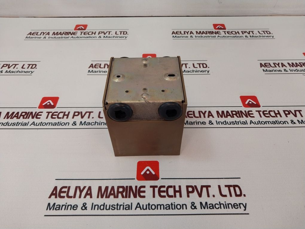 Omron Lyb-134 Burner Controller 100V Ac