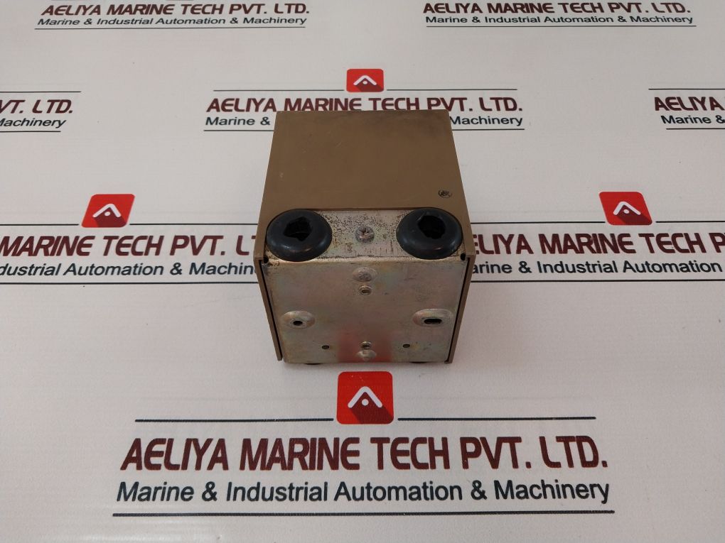 Omron Lyb-134 Burner Controller 100V Ac