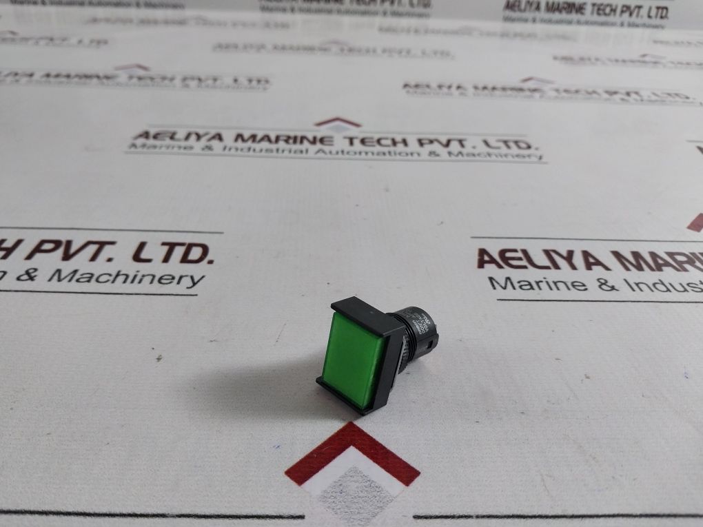 Omron M16-0 Indicator Light Green
