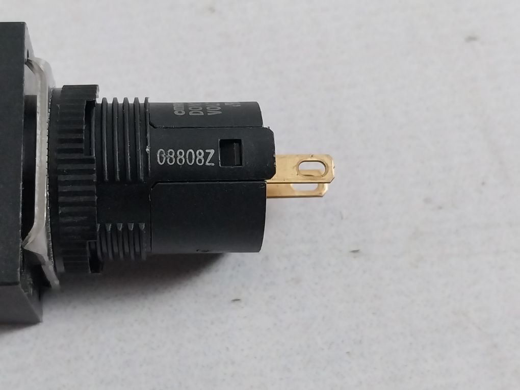 Omron M16-0 Indicator Light Green