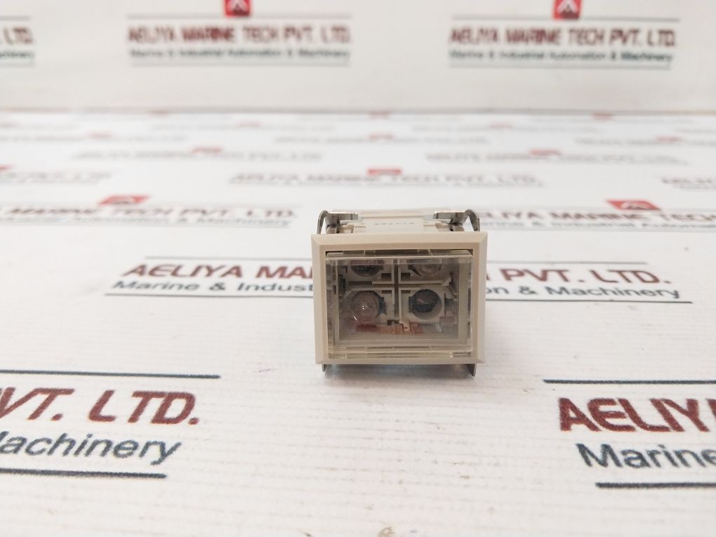 Omron M2Pj-701 Lighted Pushbutton Switch