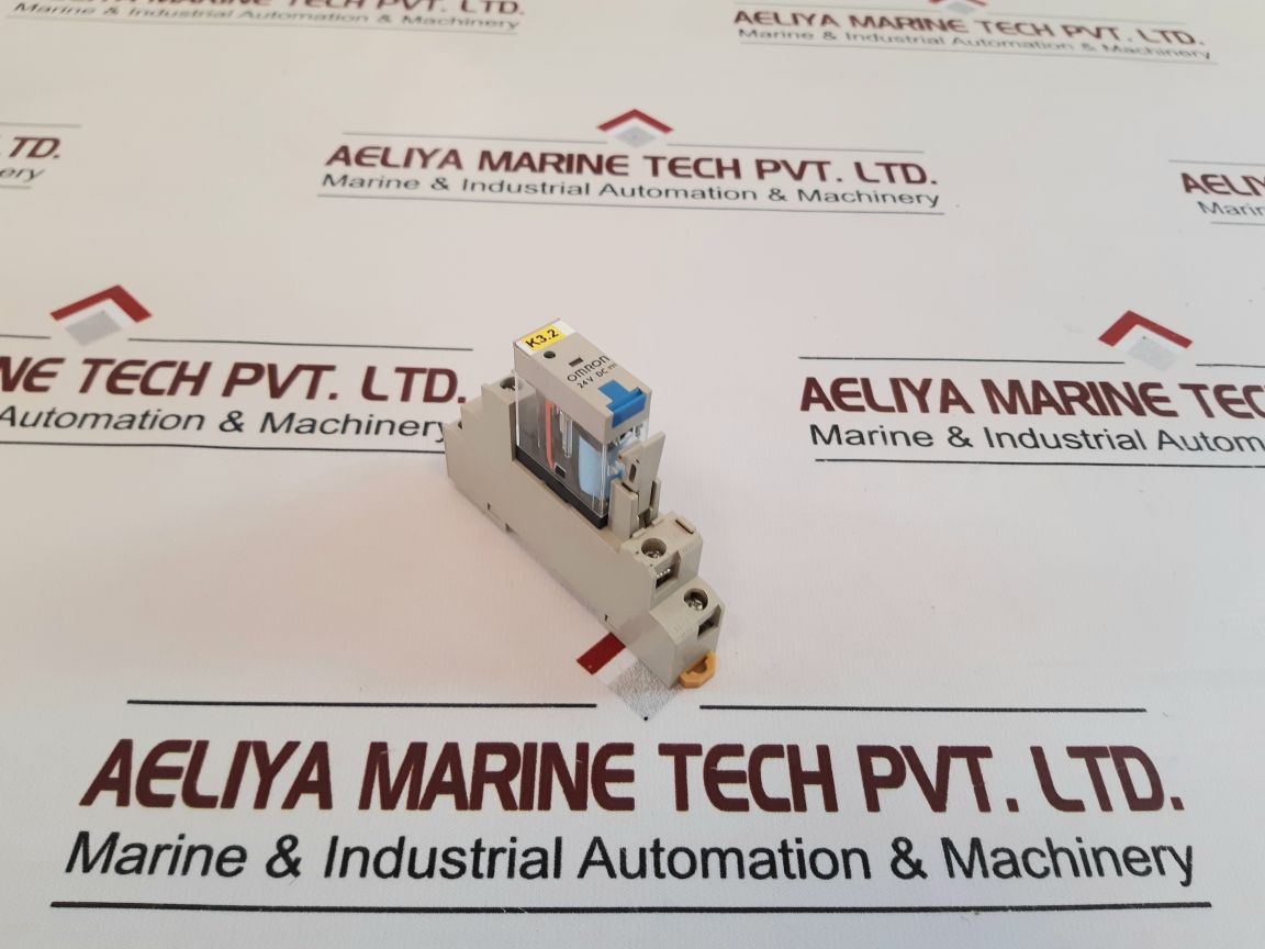 Omron Max. 10A250V Relay