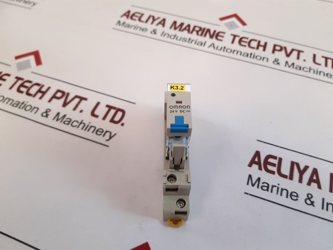 Omron Max. 10A250V Relay