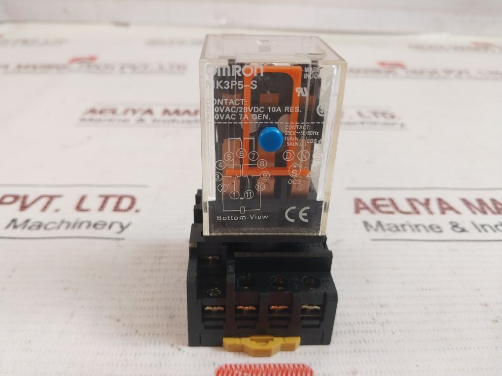 Omron Mk3P5-s Relay With Socket 250V 50/60Hz