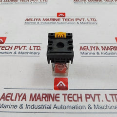 Omron Mk3Pn-5-i-s Relay With Base