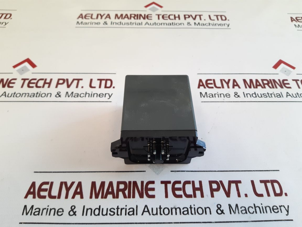 Omron Mkf-p Flicker Relay 0.5S Dc24V