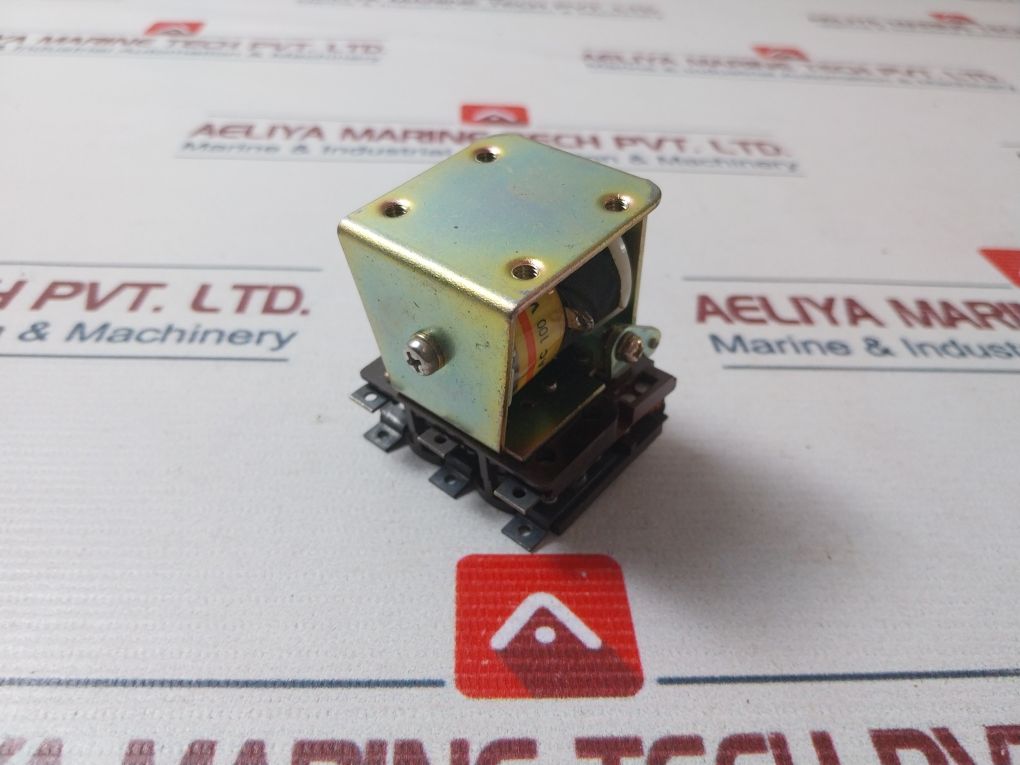 Omron Mm3 Power Relay Ac100V