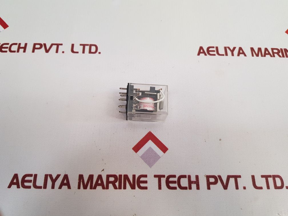 Set Of 6X Omron My2 Relay 5A At 240Vac