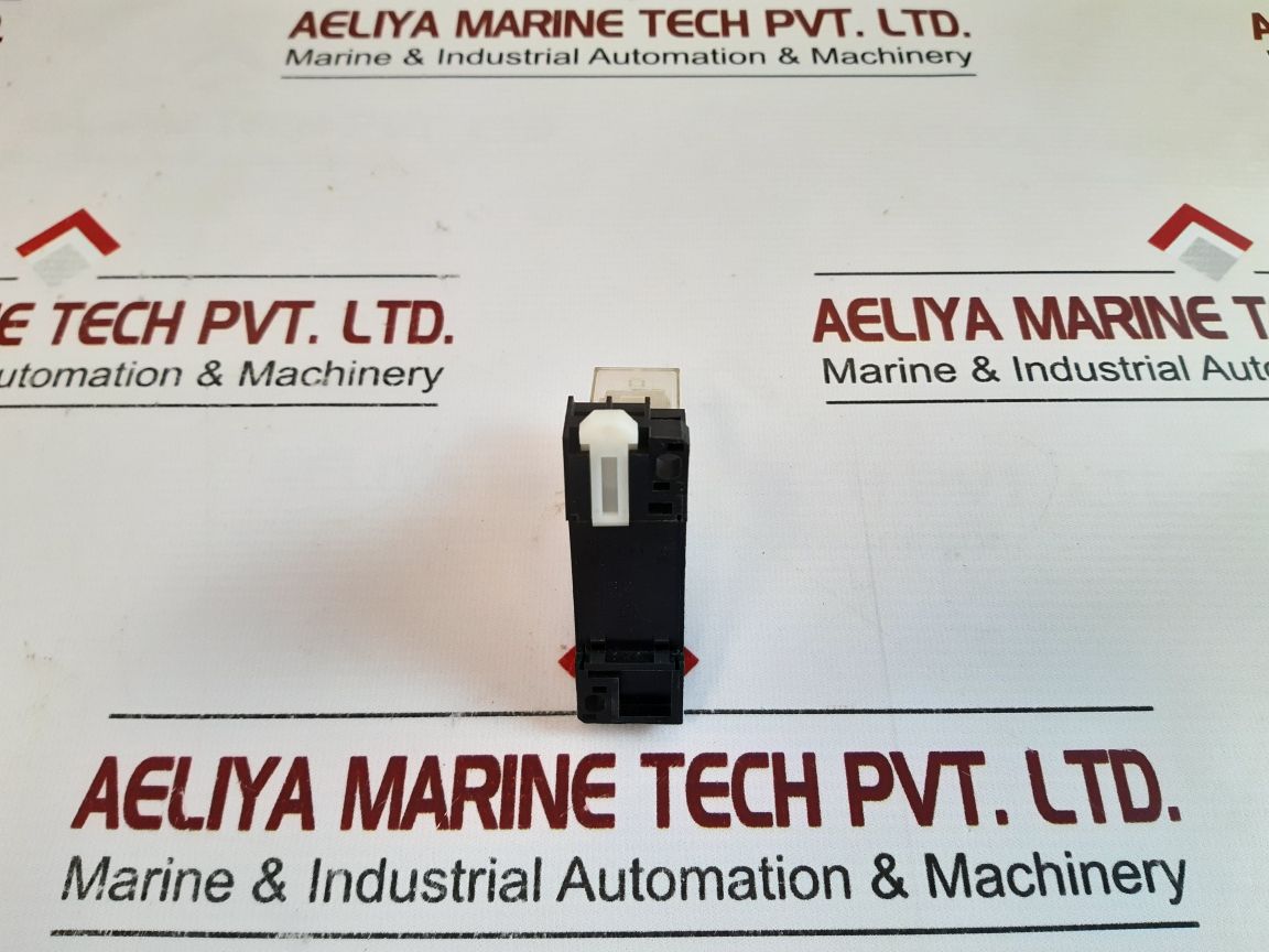 Omron My2 24Vac Relay With Base