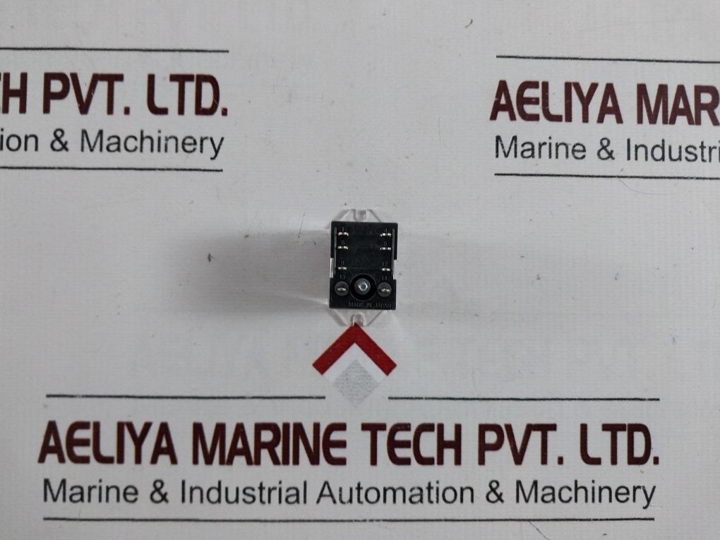 Omron My2F-d-g Relay