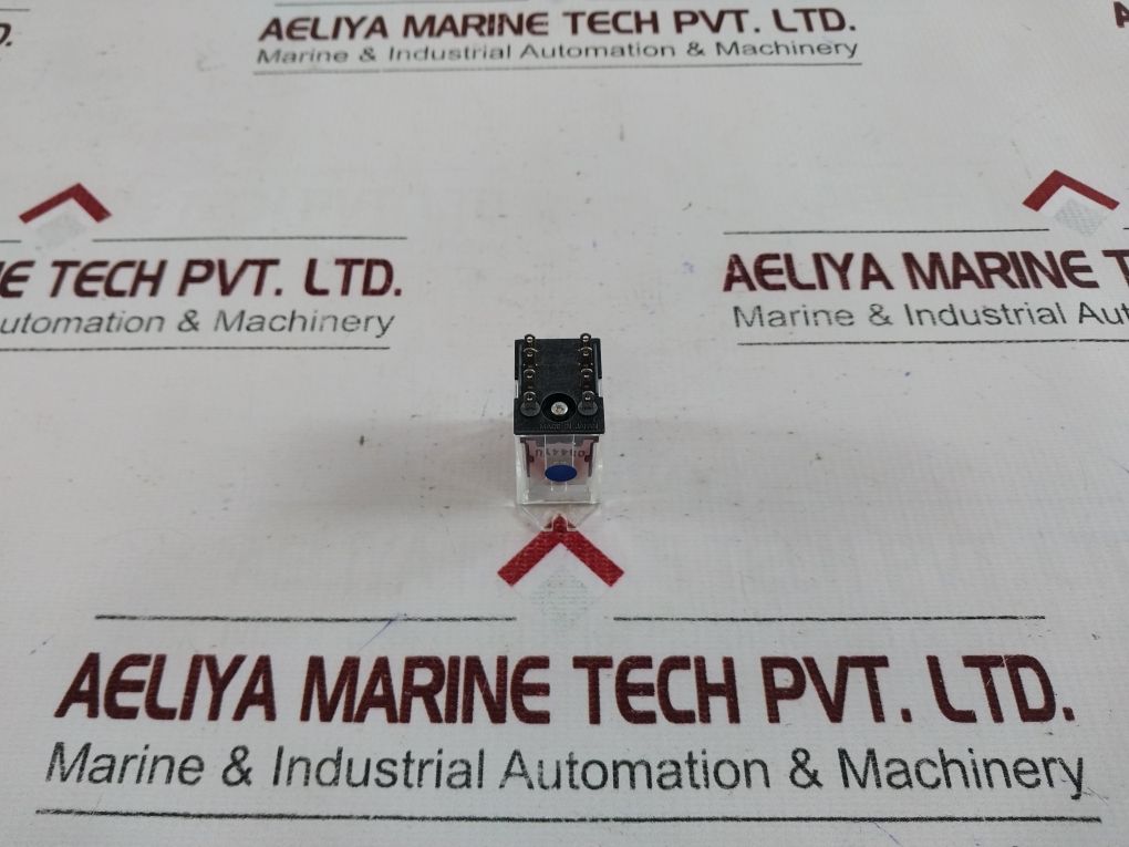 Omron My2F Relay 100/110 Vac