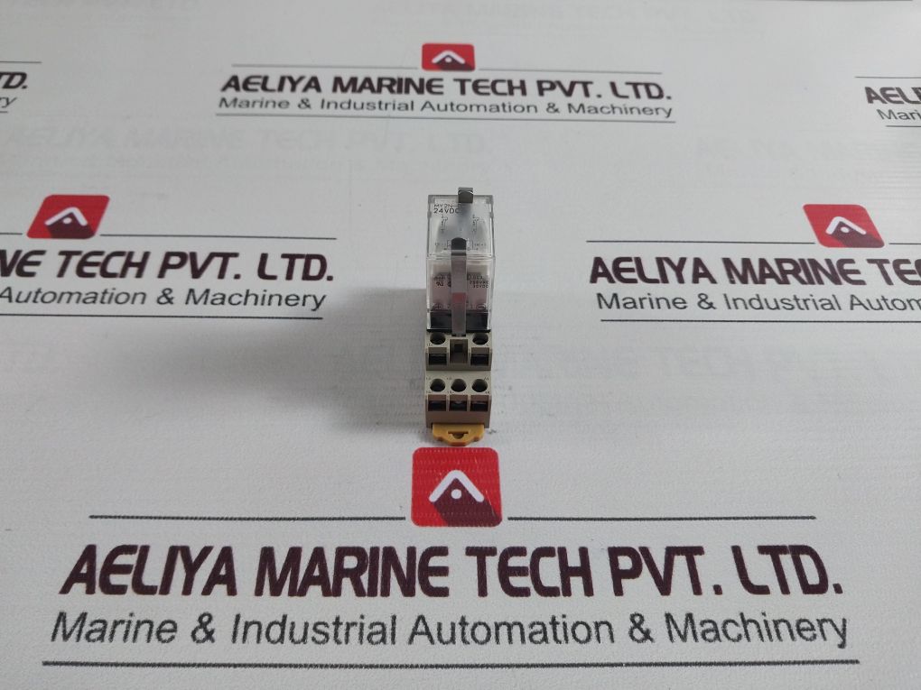 Lot Of 2X Omron My2N-d2 Relay 10A 250Vac