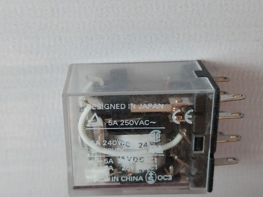 Lot Of 4X Omron My2N-d2 Relay 24V Dc