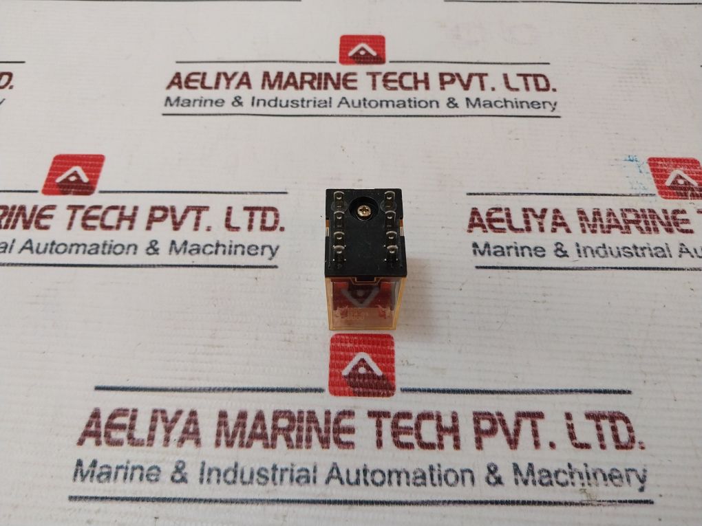 Omron My2N-d2 Power Relay