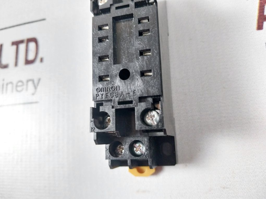 Omron My2N-j Relay With Pyf08A-e Socket