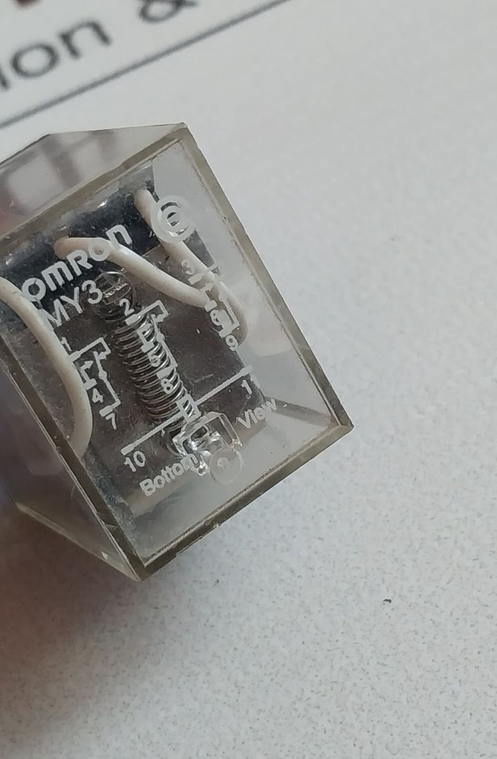 Omron My3 Cube Relay With Socket Base Pyf11A 5A 250Vac