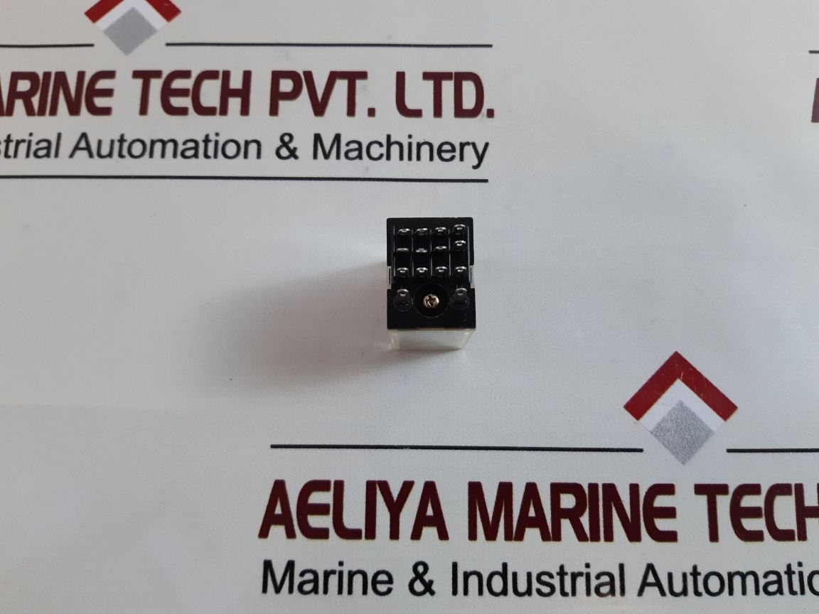 Set of 4x omron my4 24vdc relay