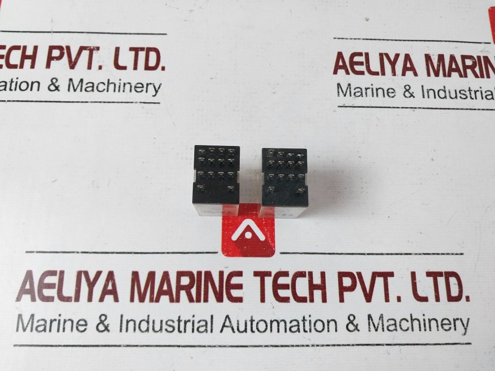 Lot Of 2X Omron My4 Relay 24Vdc