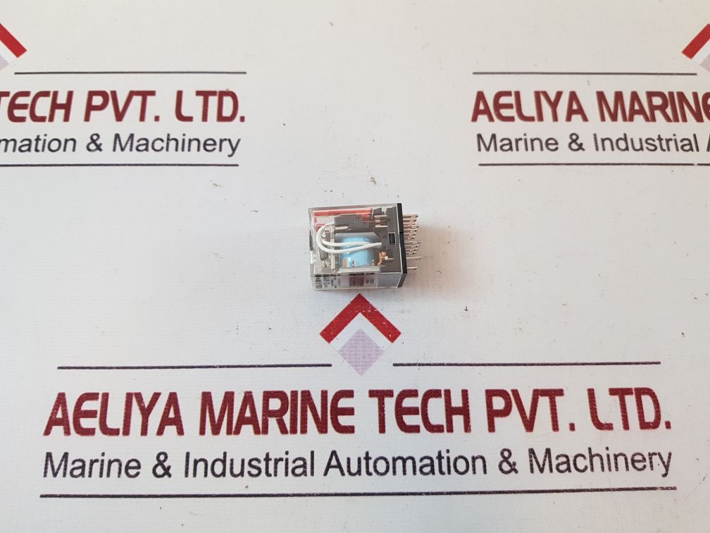 Set Of 11X Omron My4 Relay 24Vdc

