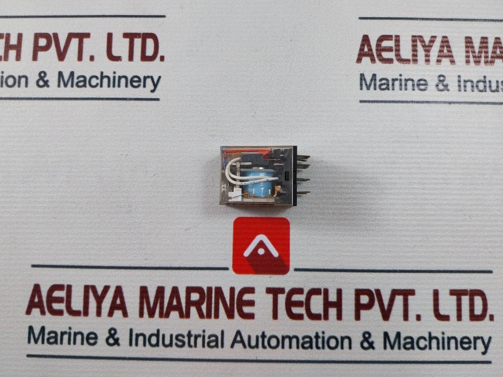 Omron My4In1-d2 Relay