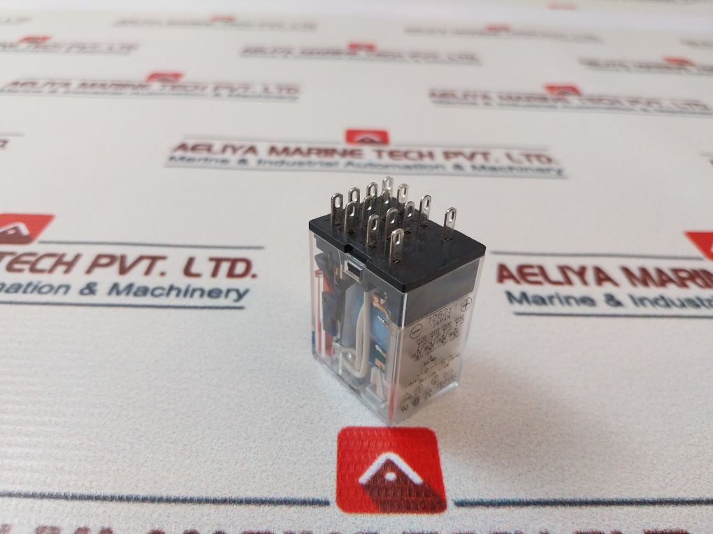 Omron My4In Power Relay 24 Vdc