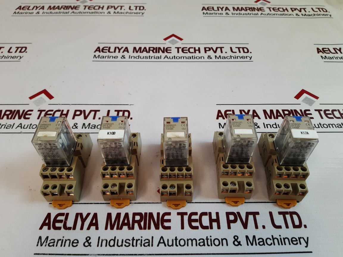 Omron My4In Safety Relay With Base 24Vdc